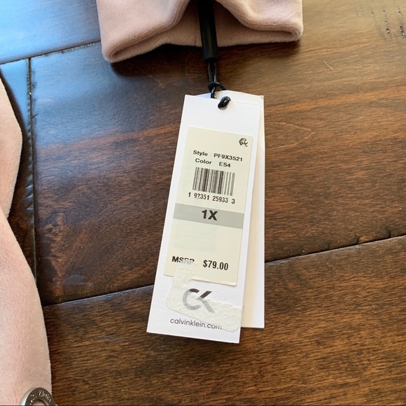 Calvin Klein Velour‎ Sweater Plus Size - Picture 7 of 7